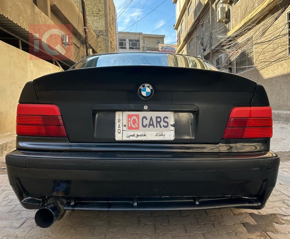 بي ام دبليو الفئة 3